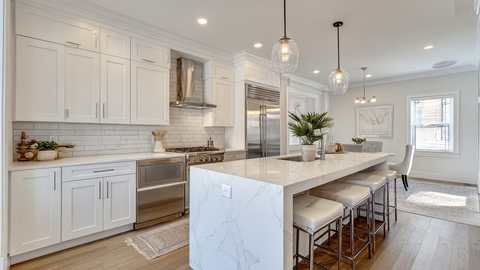 쉐이커 화이트 · 쿼츠 아일랜드